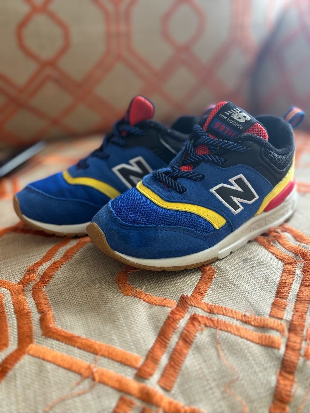 New Balance Kids' 997H Athletic Sneakers in Blue and Yellow size 9